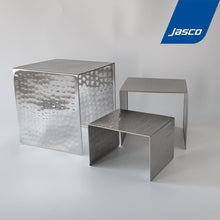 Load image into Gallery viewer, ที่วางโชว์อาหาร 3 ชิ้น Riser Set of 3
