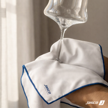 Load image into Gallery viewer, ผ้าเช็ดทำความสะอาดแก้วไวน์ Cleaning cloth-wine glass
