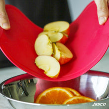 Load image into Gallery viewer, เขียงพลาสติก งอได้ Scratch-Proof Bar Board Cutting Board
