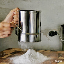 Load image into Gallery viewer, ที่ร่อนแป้ง Flour Sifters

