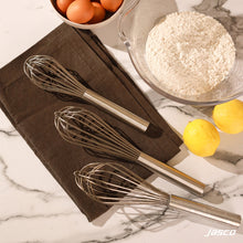 โหลดรูปภาพลงในเครื่องมือใช้ดูของ Gallery ตะกร้อมือผสมอาหาร เส้นหนา French Whisks
