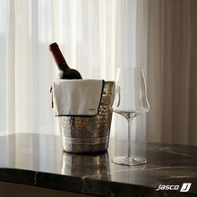 Load image into Gallery viewer, ผ้าเช็ดทำความสะอาดแก้วไวน์ Cleaning cloth-wine glass
